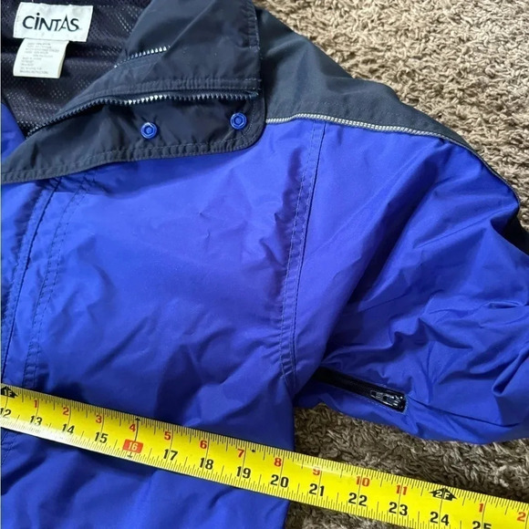 Cintas Nylon Full Zip Jacket Blue Size Med/large Hideaway Hood - Picture 3 of 5